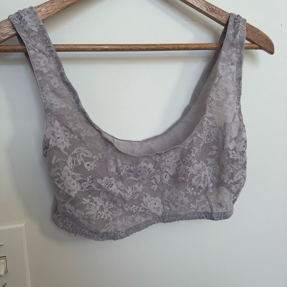 Victoria secret lace bralette L - Picture 3 of 5